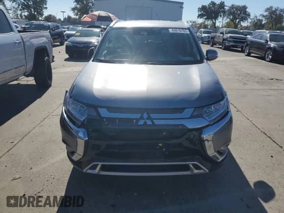 2020 Mitsubishi Outlander ES z VIN JA4AZ3A30LZ023552, wystawiony jako Copart lot #89810765 z przebiegiem 157 059 mil mil oraz Czysty tytuł • Clean title. Historia ofert i sprzedaży dostępna na DreamBid. Obrazek 5.