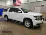 2020 Chevrolet Suburban LT z VIN 1GNSKHKC0LR268448, wystawiony jako Copart lot #71002325 z przebiegiem 190 317 mil mil oraz Czysty tytuł • Clean title. Historia ofert i sprzedaży dostępna na DreamBid. Obrazek 4.