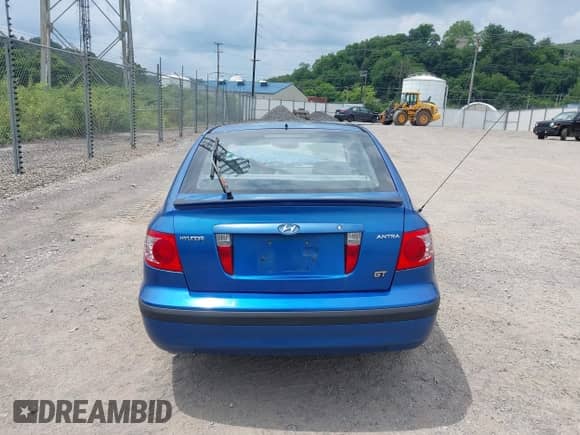 2005 Hyundai Elantra GLS с VIN KMHDN56D65U136395, выставлен на аукционе IAAI как лот 42615480 с пробегом 79 578 миль миль и . История ставок и продаж доступна на DreamBid. Изображение 16.