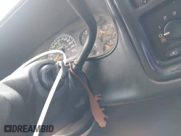 2004 GMC Sierra 1500 SLT с VIN 2GTEK19T841211511, выставлен на аукционе IAAI как лот 42099492 с пробегом 154 023 миль миль и . История ставок и продаж доступна на DreamBid. Изображение 11.