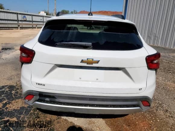 2025 Chevrolet Trax LT с VIN KL77LHEP0SC056027, выставлен на аукционе Copart как лот 71284895 с пробегом 4 766 миль миль и Чистый • Clean title. История ставок и продаж доступна на DreamBid. Изображение 6.