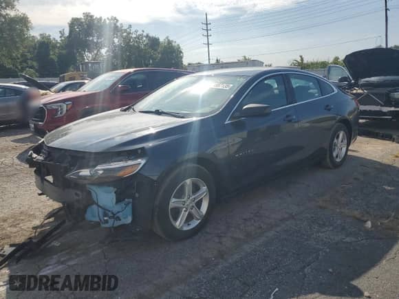 2020 Chevrolet Malibu LS z VIN 1G1ZB5ST8LF138014, wystawiony jako Copart lot #71887135 z przebiegiem 70 275 mil mil oraz Szkoda całkowita • Salvage title. Historia ofert i sprzedaży dostępna na DreamBid. Obrazek 1.