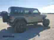 2024 Jeep Wrangler Sport S z VIN 1C4PJXDG9RW236765, wystawiony jako Copart lot #81822375 z przebiegiem 14 136 mil mil oraz Szkoda całkowita • Salvage title. Historia ofert i sprzedaży dostępna na DreamBid. Obrazek 3.