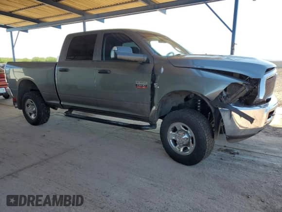 2010 Dodge 2500 Laramie with VIN 3D7UT2CL8AG166294, listed as a Copart auction lot 80705495 with 131,282 mi miles and Salvage title. Bid and sale history available at DreamBid. Image 4.