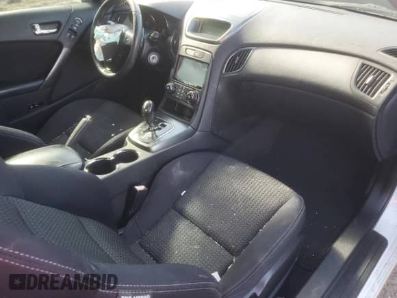 2012 Hyundai Genesis Coupe 2.0T с VIN KMHHT6KD9CU072546, выставлен на аукционе Copart как лот 79100614 с пробегом Не указан миль и Списание • Salvage title. История ставок и продаж доступна на DreamBid. Изображение 8.