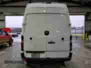 2008 Dodge Sprinter with VIN WD0PE745085294147, listed as a Copart auction lot 43046305 with 195,278 mi miles and Salvage title. Bid and sale history available at DreamBid. Image 6.