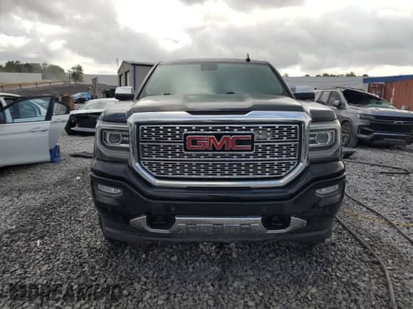 2016 GMC Sierra 1500 Denali z VIN 3GTU2PEJ7GG382684, wystawiony jako Copart lot #66304435 z przebiegiem 71 203 mil mil oraz Czysty tytuł • Clean title. Historia ofert i sprzedaży dostępna na DreamBid. Obrazek 5.