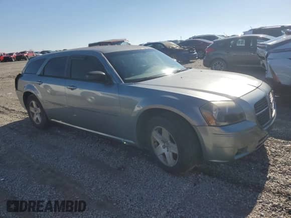 2006 Dodge Magnum with VIN 2D4FV47V96H394688, listed as a Copart auction lot 89098455 with Not provided miles and Non repairable. Bid and sale history available at DreamBid. Image 4.