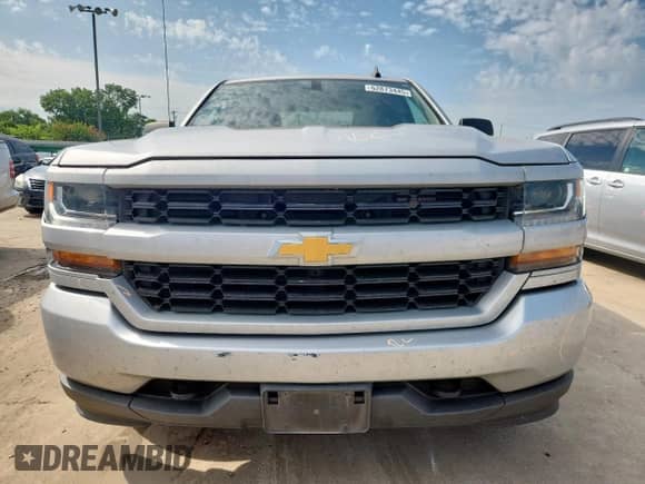 2018 Chevrolet Silverado 1500 Custom с VIN 1GCRCPEC8JZ342917, выставлен на аукционе Copart как лот 62873445 с пробегом 127 786 миль миль и Списание • Salvage title. История ставок и продаж доступна на DreamBid. Изображение 5.