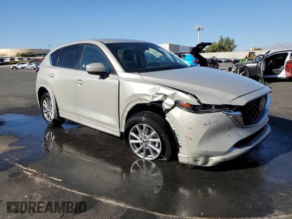 2025 Mazda CX-5 S Select with VIN JM3KFBBL2S0600801, listed as a Copart auction lot 81234495 with 8,035 mi miles and Clean title. Bid and sale history available at DreamBid. Image 4.