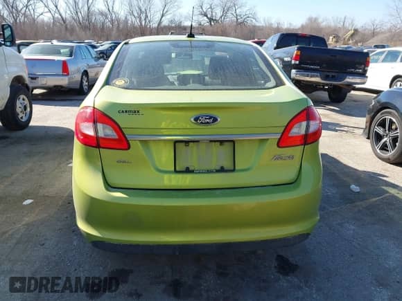 2011 Ford Fiesta SEL with VIN 3FADP4CJ0BM113915, listed as a IAAI auction lot 41749052 with 239,010 mi miles and . Bid and sale history available at DreamBid. Image 16.