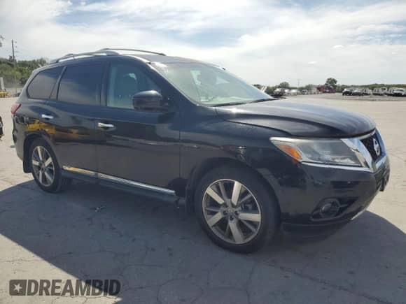 2014 Nissan Pathfinder S with VIN 5N1AR2MN0EC642487, listed as a Copart auction lot 69674325 with 172,698 mi miles and Clean title. Bid and sale history available at DreamBid. Image 4.