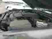 2007 Nissan Frontier SE z VIN 1N6AD06U57C401794, wystawiony jako IAAI lot #42486012 z przebiegiem 254 007 mil mil oraz . Historia ofert i sprzedaży dostępna na DreamBid. Obrazek 19.