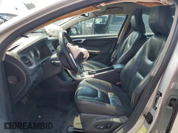 2012 Volvo S60 T5 с VIN YV1622FS0C2110820, выставлен на аукционе Copart как лот 81112215 с пробегом 137 951 миль миль и Списание • Salvage title. История ставок и продаж доступна на DreamBid. Изображение 7.