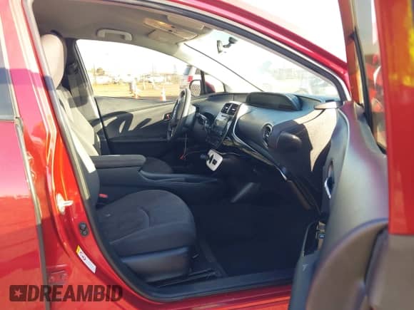 2016 Toyota Prius Two с VIN JTDKBRFU7G3513451, выставлен на аукционе IAAI как лот 43416516 с пробегом 165 571 миль миль и . История ставок и продаж доступна на DreamBid. Изображение 5.