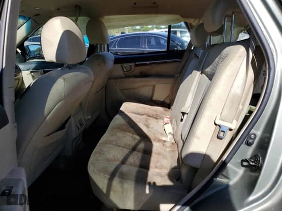 2007 Hyundai Santa Fe GLS с VIN 5NMSG13D27H053429, выставлен на аукционе Copart как лот 85751395 с пробегом 210 249 миль миль и Списание • Salvage title. История ставок и продаж доступна на DreamBid. Изображение 11.