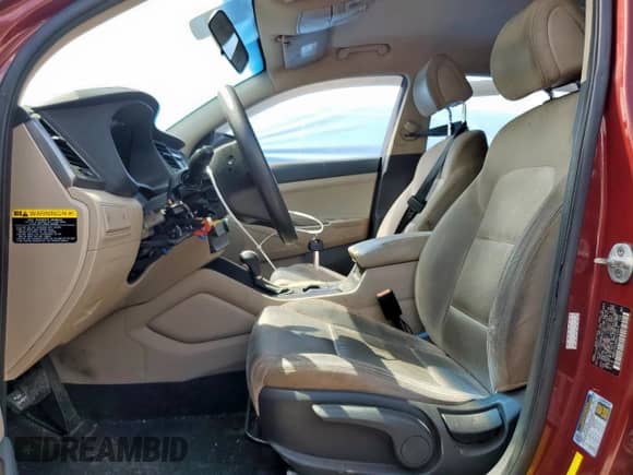 2016 Hyundai Tucson SE with VIN KM8J23A48GU103019, listed as a Copart auction lot 61695035 with 159,889 mi miles and Clean title. Bid and sale history available at DreamBid. Image 7.