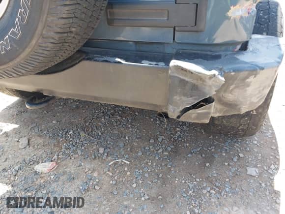 2008 Jeep Wrangler Unlimited X с VIN 1J4GB39178L625537, выставлен на аукционе IAAI как лот 42302408 с пробегом 266 791 миль миль и . История ставок и продаж доступна на DreamBid. Изображение 21.