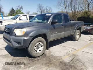 2014 Toyota Tacoma with VIN 5TFUX4EN6EX026058, listed as a Copart auction lot 52301175 with 198,314 mi miles and Salvage title. Bid and sale history available at DreamBid. Image 1.