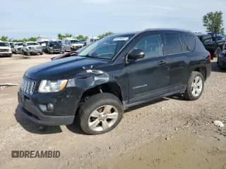 2012 Jeep Compass Sport z VIN 1C4NJCBA1CD660989, wystawiony jako Copart lot #65756625 z przebiegiem 126 621 mil mil oraz Szkoda całkowita • Salvage title. Historia ofert i sprzedaży dostępna na DreamBid. Obrazek 1.