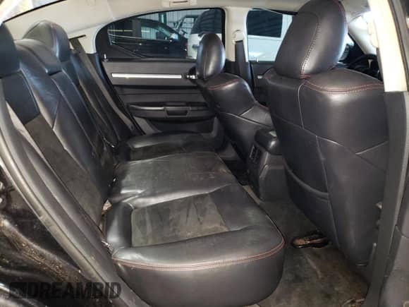 2010 Dodge Charger R/T z VIN 2B3CA5CTXAH178381, wystawiony jako Copart lot #64369975 z przebiegiem 236 555 mil mil oraz Szkoda całkowita • Salvage title. Historia ofert i sprzedaży dostępna na DreamBid. Obrazek 10.