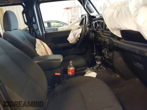 2021 Jeep Wrangler Unlimited 80th Anniversary with VIN 1C4HJXDG2MW582413, listed as a IAAI auction lot 43151537 with 36,068 mi miles and . Bid and sale history available at DreamBid. Image 5.