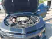 2018 Chevrolet Camaro 2SS z VIN 1G1FH1R78J0108224, wystawiony jako IAAI lot #43204029 z przebiegiem 28 372 mil mil oraz . Historia ofert i sprzedaży dostępna na DreamBid. Obrazek 10.