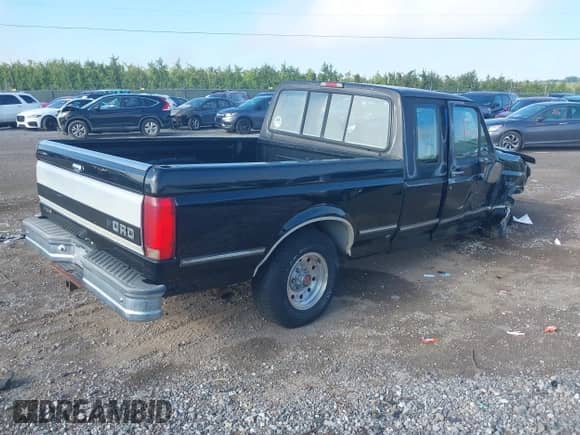 1994 Ford F-150 с VIN 1FTEX15H4RKB36879, выставлен на аукционе IAAI как лот 43158120 с пробегом 190 556 миль миль и . История ставок и продаж доступна на DreamBid. Изображение 4.