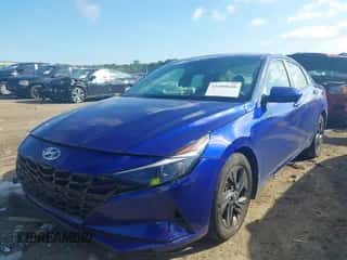 2022 Hyundai Elantra SEL with VIN KMHLM4AG7NU351858, listed as a IAAI auction lot 43300626 with 21,790 mi miles and . Bid and sale history available at DreamBid. Image 2.