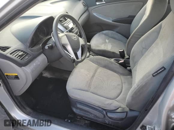 2012 Hyundai Accent GLS z VIN KMHCT4AE0CU223153, wystawiony jako Copart lot #81470875 z przebiegiem 177 258 mil mil oraz Szkoda całkowita • Salvage title. Historia ofert i sprzedaży dostępna na DreamBid. Obrazek 7.