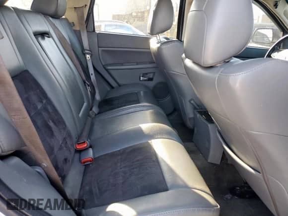 2007 Jeep Grand Cherokee SRT-8 с VIN 1J8HR78397C622839, выставлен на аукционе Copart как лот 50152185 с пробегом 182 655 миль миль и Списание • Salvage title. История ставок и продаж доступна на DreamBid. Изображение 12.