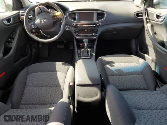 2018 Hyundai Ioniq SEL с VIN KMHC75LC3JU098474, выставлен на аукционе Copart как лот 75372033 с пробегом 112 720 миль миль и . История ставок и продаж доступна на DreamBid. Изображение 8.