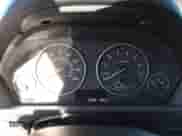 2013 BMW 3 Series 320i с VIN WBA3B1C54DK130486, выставлен на аукционе IAAI как лот 43438688 с пробегом 154 888 миль миль и . История ставок и продаж доступна на DreamBid. Изображение 7.