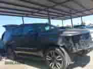 2018 Chevrolet Tahoe Premier с VIN 1GNSKCKJXJR233060, выставлен на аукционе IAAI как лот 42952700 с пробегом 108 682 миль миль и . История ставок и продаж доступна на DreamBid. Изображение 14.