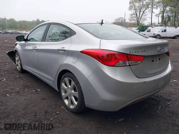 2012 Hyundai Elantra Limited с VIN KMHDH4AE8CU474332, выставлен на аукционе IAAI как лот 42195073 с пробегом 189 730 миль миль и . История ставок и продаж доступна на DreamBid. Изображение 3.