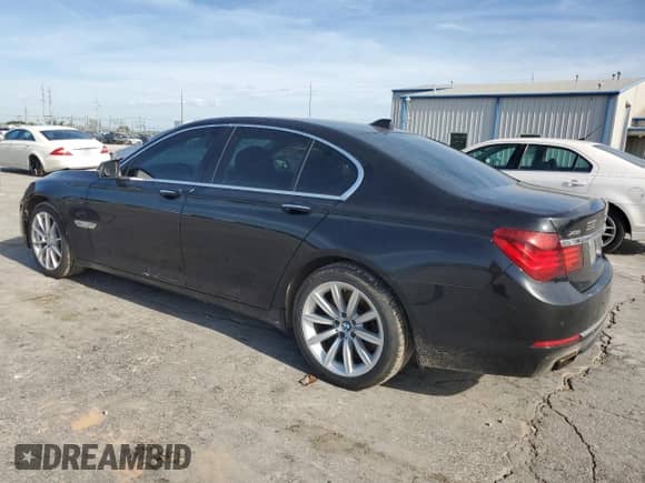 2013 BMW 7 Series 750i xDrive with VIN WBAYB6C50DD223559, listed as a Copart auction lot 54000435 with 265,821 mi miles and Clean title. Bid and sale history available at DreamBid. Image 2.
