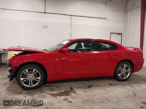 2013 Dodge Charger SXT with VIN 2C3CDXJG6DH528802, listed as a IAAI auction lot 42172409 with 77,107 mi miles and . Bid and sale history available at DreamBid. Image 15.