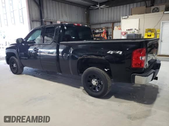 2013 Chevrolet Silverado 1500 LT z VIN 1GCRKSEA5DZ269031, wystawiony jako Copart lot #63440035 z przebiegiem 203 671 mil mil oraz Czysty tytuł • Clean title. Historia ofert i sprzedaży dostępna na DreamBid. Obrazek 2.