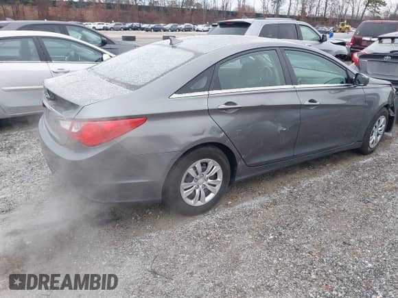2011 Hyundai Sonata GLS z VIN 5NPEB4AC0BH231986, wystawiony jako IAAI lot #41310925 z przebiegiem 187 017 mil mil oraz . Historia ofert i sprzedaży dostępna na DreamBid. Obrazek 4.