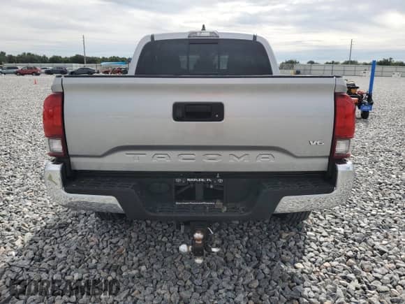 2021 Toyota Tacoma SR5 with VIN 5TFAZ5CN3MX098288, listed as a Copart auction lot 81489995 with 80,073 mi miles and Non repairable. Bid and sale history available at DreamBid. Image 6.