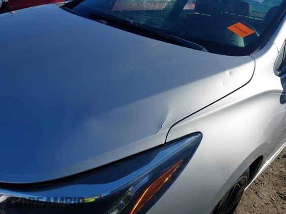 2018 Chevrolet Cruze LT z VIN 1G1BE5SM2J7150622, wystawiony jako IAAI lot #43325104 z przebiegiem 98 869 mil mil oraz . Historia ofert i sprzedaży dostępna na DreamBid. Obrazek 17.