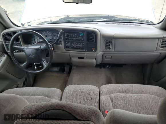 1999 Chevrolet Silverado 1500 LS z VIN 2GCEC19T0X1213660, wystawiony jako Copart lot #65204135 z przebiegiem 219 753 mil mil oraz Szkoda całkowita • Salvage title. Historia ofert i sprzedaży dostępna na DreamBid. Obrazek 8.