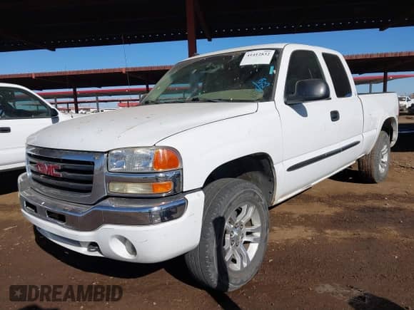 2003 GMC Sierra 1500 SLE с VIN 1GTEK19T33E171139, выставлен на аукционе IAAI как лот 41412832 с пробегом 531 035 миль миль и . История ставок и продаж доступна на DreamBid. Изображение 2.