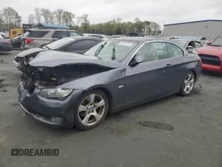 2007 BMW 3 Series 328i z VIN WBAWL13507PX14708, wystawiony jako Copart lot #51474375 z przebiegiem 133 975 mil mil oraz Szkoda całkowita • Salvage title. Historia ofert i sprzedaży dostępna na DreamBid. Obrazek 1.