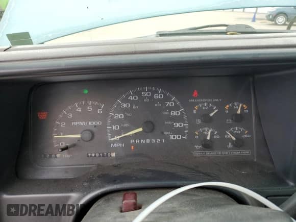 1997 Chevrolet Silverado 2500 с VIN 1GCGK29R7VE272562, выставлен на аукционе Copart как лот 81950544 с пробегом 149 179 миль миль и Списание • Salvage title. История ставок и продаж доступна на DreamBid. Изображение 9.