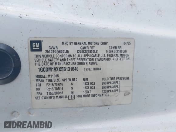 2005 Chevrolet Astro Cargo z VIN 1GCDM19XX5B131640, wystawiony jako IAAI lot #41722710 z przebiegiem 318 815 mil mil oraz . Historia ofert i sprzedaży dostępna na DreamBid. Obrazek 9.