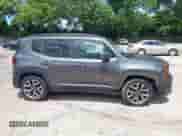 2017 Jeep Renegade Latitude с VIN ZACCJABB0HPG33280, выставлен на аукционе IAAI как лот 42525804 с пробегом 134 738 миль миль и . История ставок и продаж доступна на DreamBid. Изображение 13.