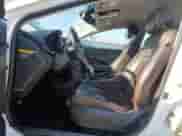 2014 Hyundai Azera Limited с VIN KMHFH4JG8EA372978, выставлен на аукционе Copart как лот 67515734 с пробегом 150 822 миль миль и Списание • Salvage title. История ставок и продаж доступна на DreamBid. Изображение 7.