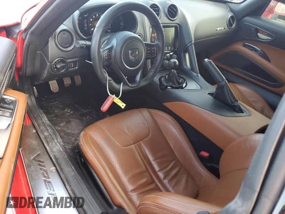 2015 Dodge Viper GTS with VIN 1C3ADEBZ3FV510022, listed as a Copart auction lot 80824604 with 29,083 mi miles and Salvage title. Bid and sale history available at DreamBid. Image 8.