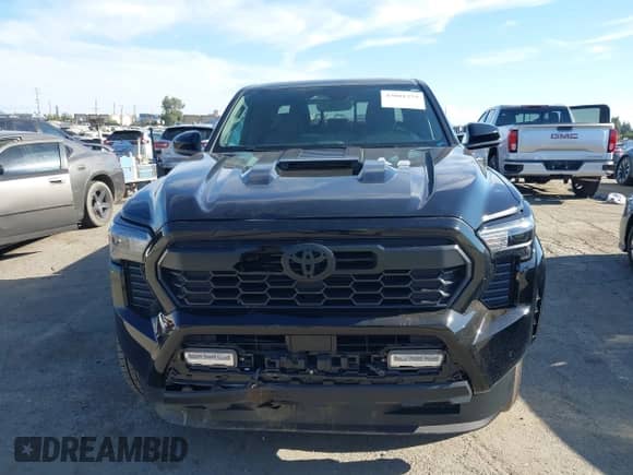 2024 Toyota Tacoma SR5 with VIN 3TMKB5FN3RM000779, listed as a IAAI auction lot 43081279 with 24,906 mi miles and . Bid and sale history available at DreamBid. Image 12.